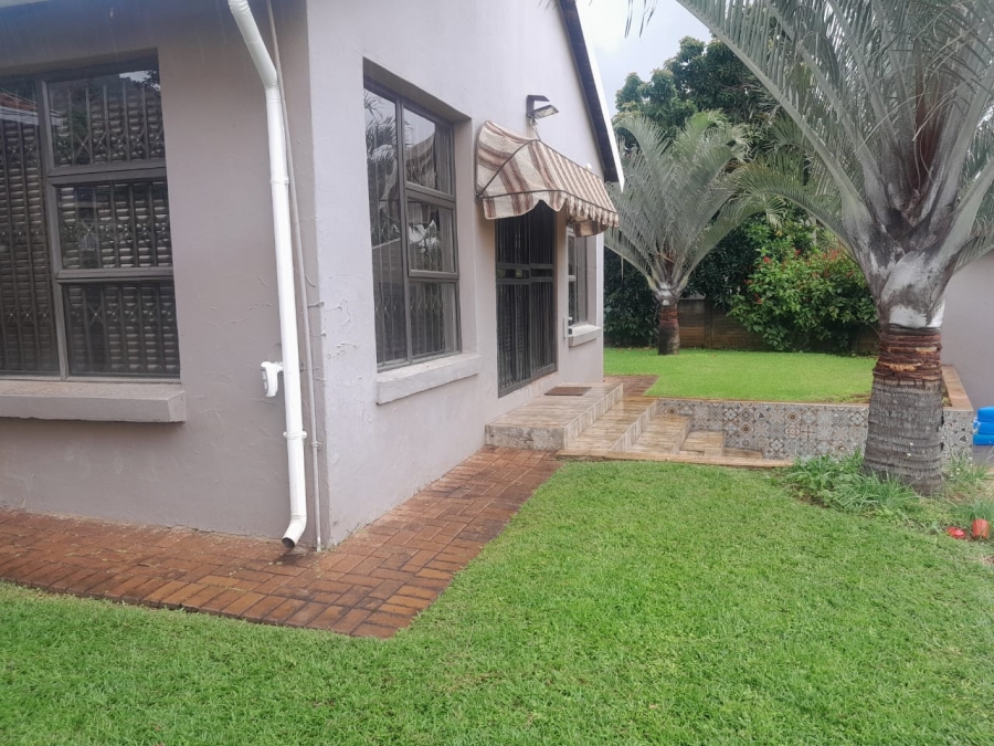 3 Bedroom Property for Sale in Safari Gardens North West